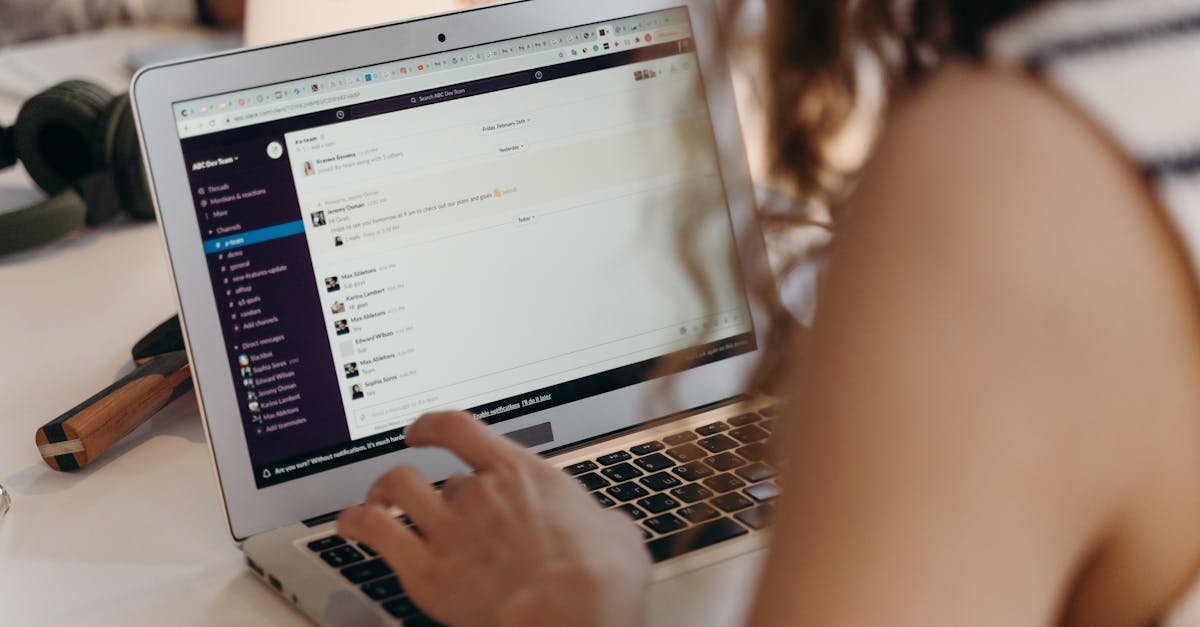İnternet ve E-Posta Yönetimi Sertifikası Nereden Alınır? 1 ağ, ağ oluşturmak, bağımsız çalışan içeren Ücretsiz stok fotoğraf